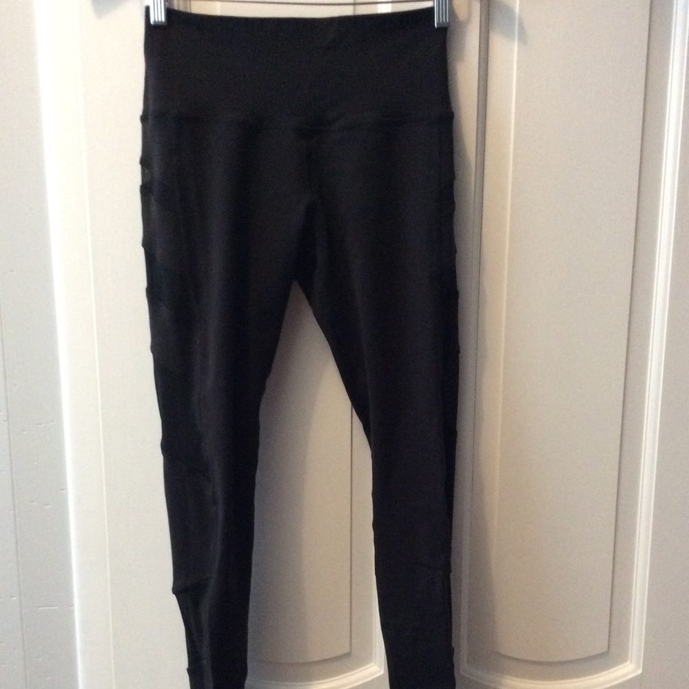 ALO full length mesh insert leggings small